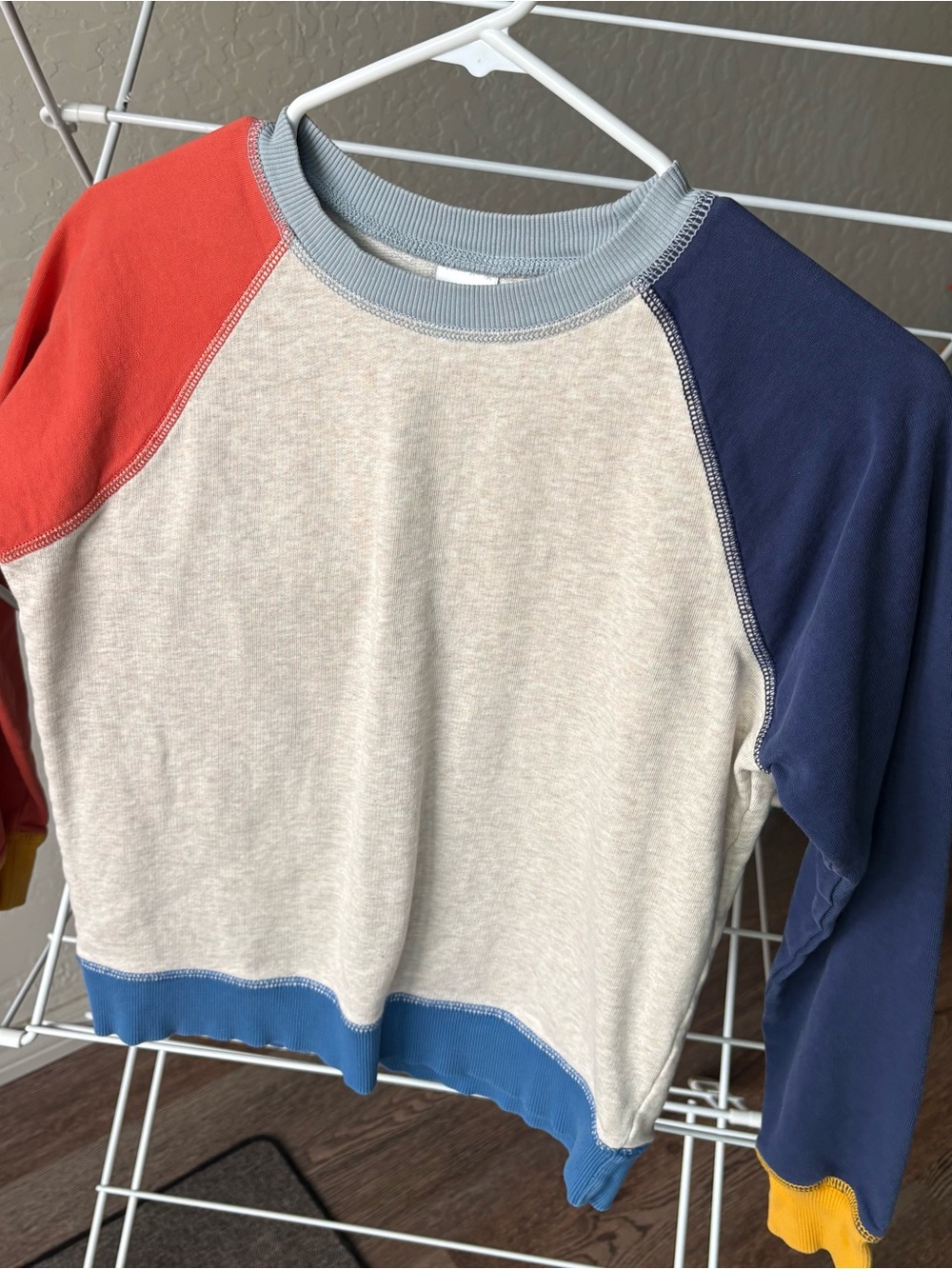 Colorblock Raglan Crewneck Sweater - Multicolor